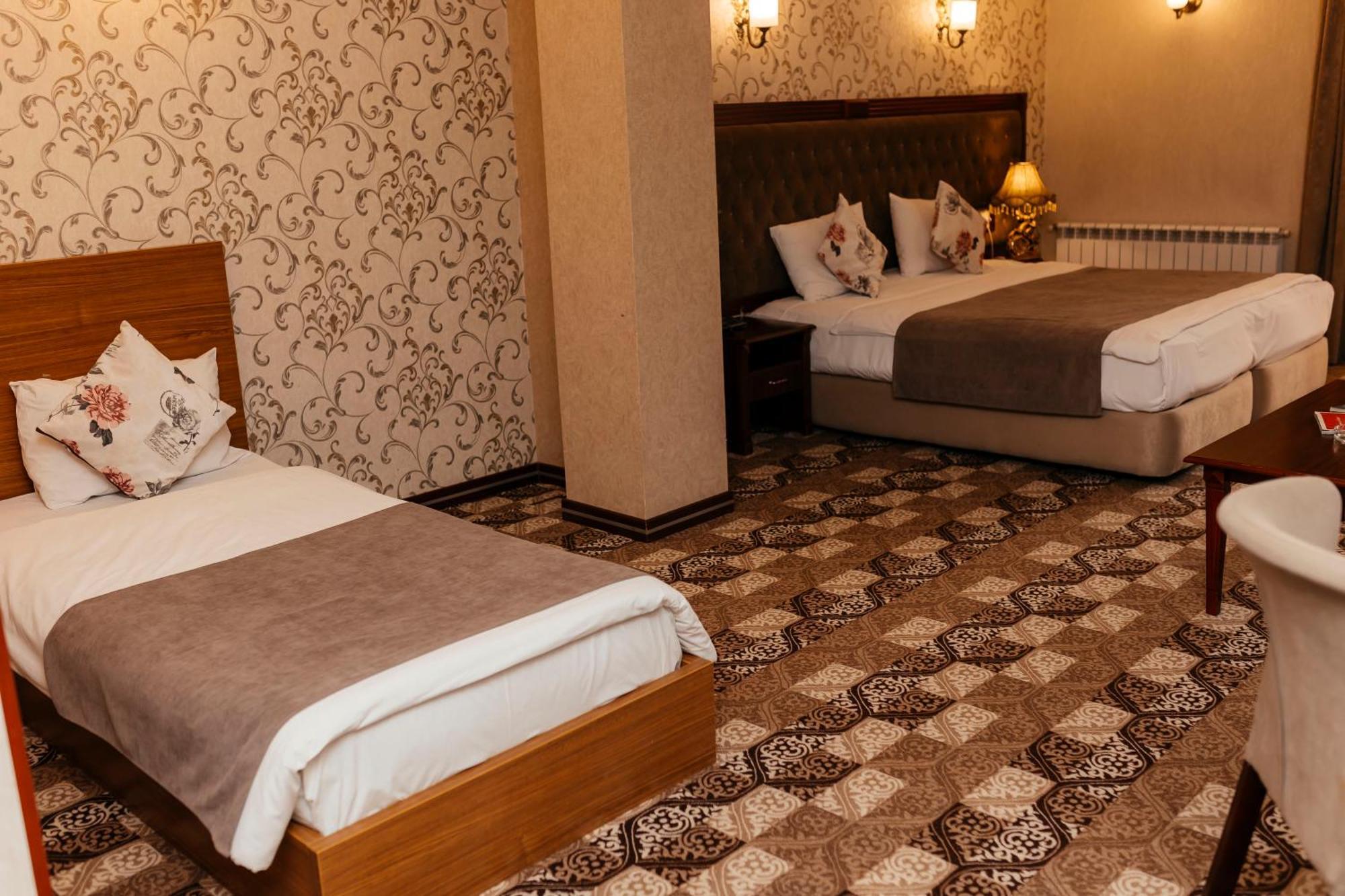 Otel Capitol 3*